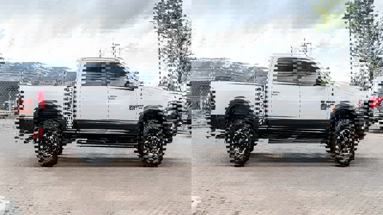 Used 2018 RAM 2500 Power Wagon w/ Heated Seats & Wheel Group image 5