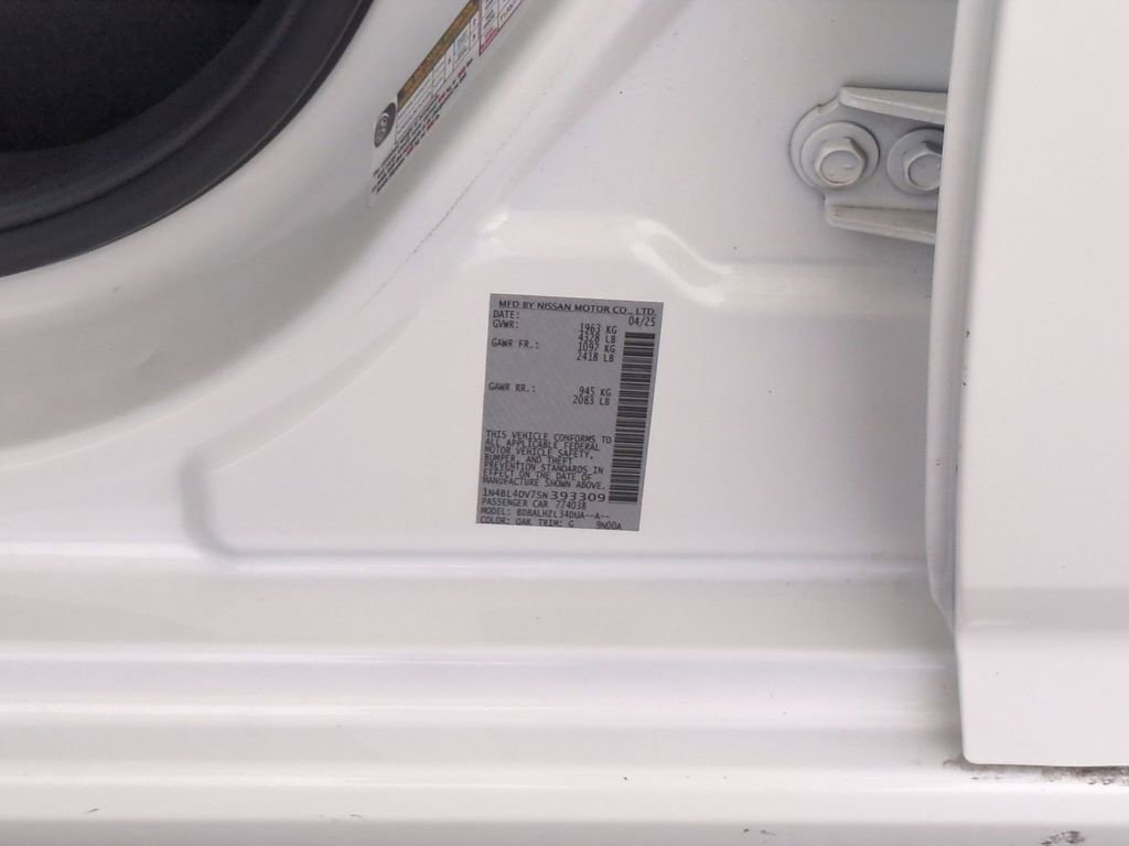 Used 2025 Nissan Altima 2.5 SV image 39