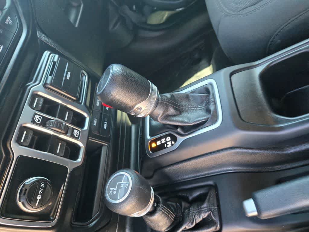 Used 2020 Jeep Gladiator Sport w/ Quick Order Package 24S AWD/4WD image 15
