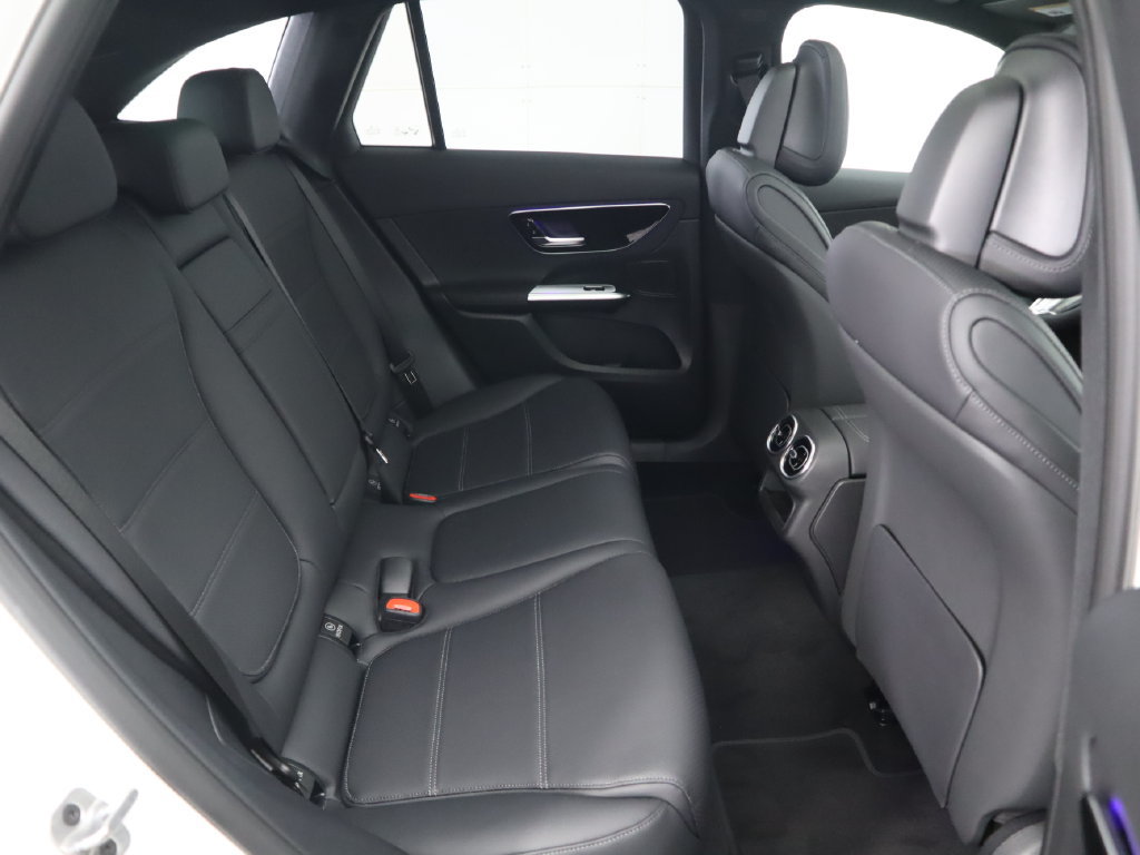 Certified 2026 Mercedes-Benz GLC 300 image 23