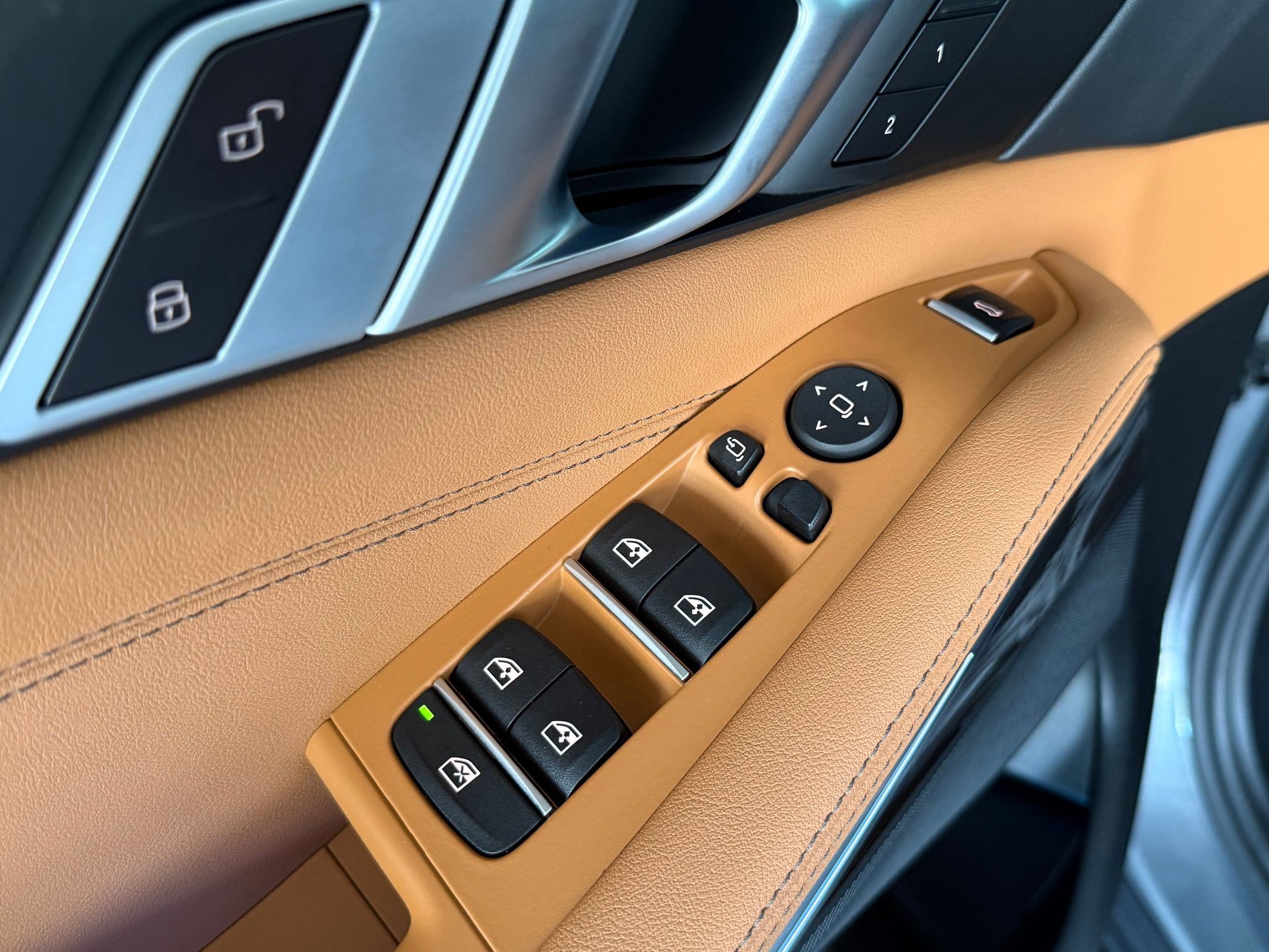 Used 2024 BMW X5 xDrive40i w/ Parking Assistance Package image 12