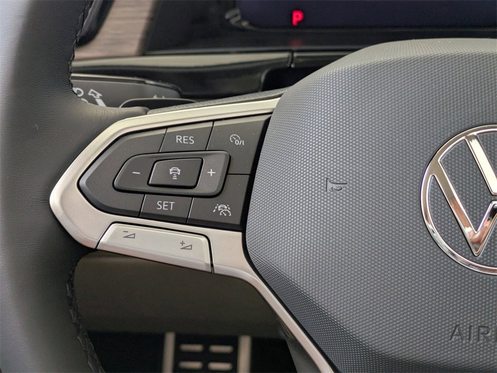 New 2026 Volkswagen Atlas SEL Premium R-Line image 31