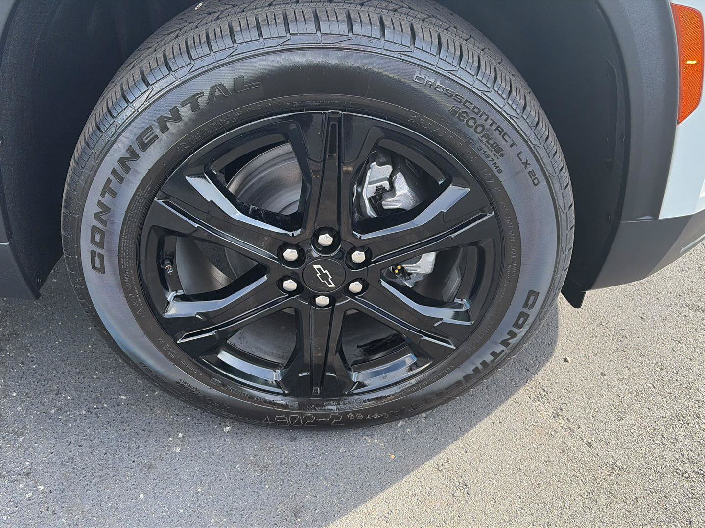 New 2027 Chevrolet Traverse LT w/ Midnight/Sport Edition AWD/4WD image 37