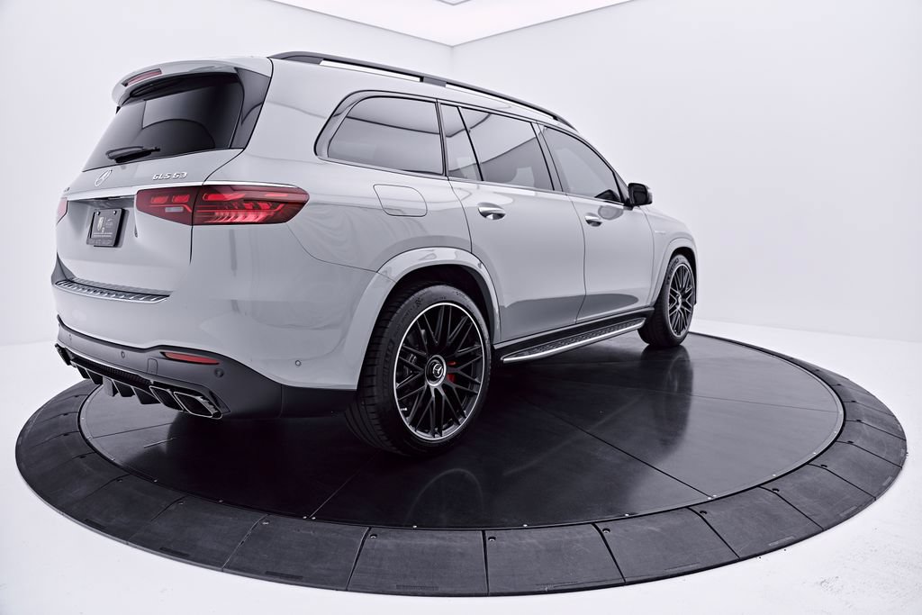 Used 2026 Mercedes-Benz GLS 63 AMG 4MATIC image 15