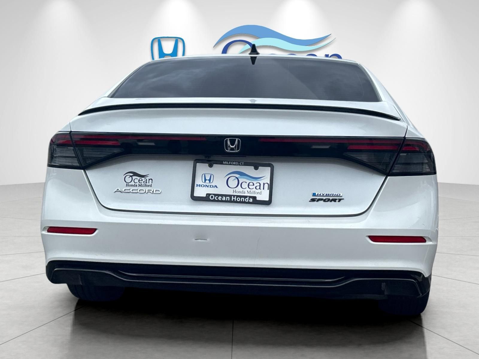 Used 2023 Honda Accord Sport image 4