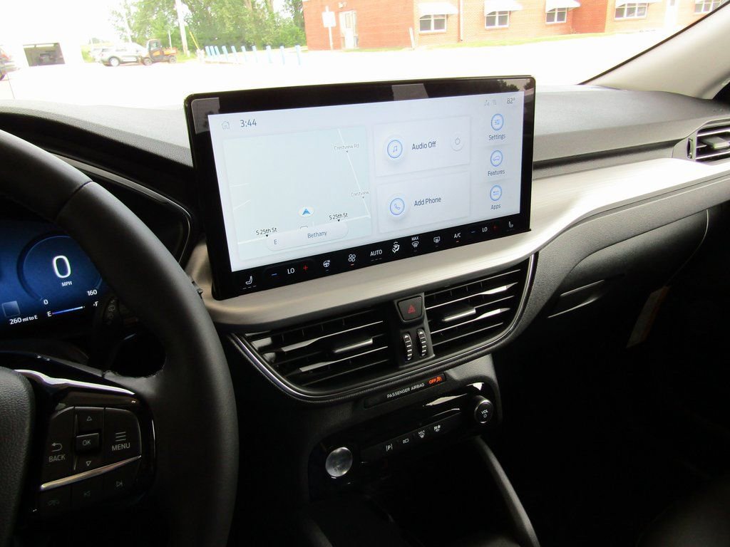 New 2025 Ford Escape SE w/ PHEV Premium Package image 29