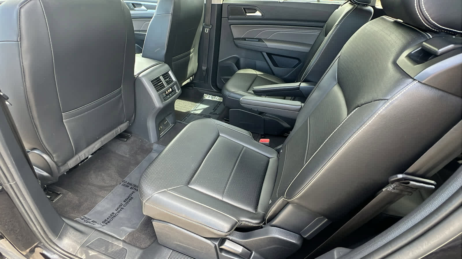 Used 2022 Volkswagen Atlas SE image 24