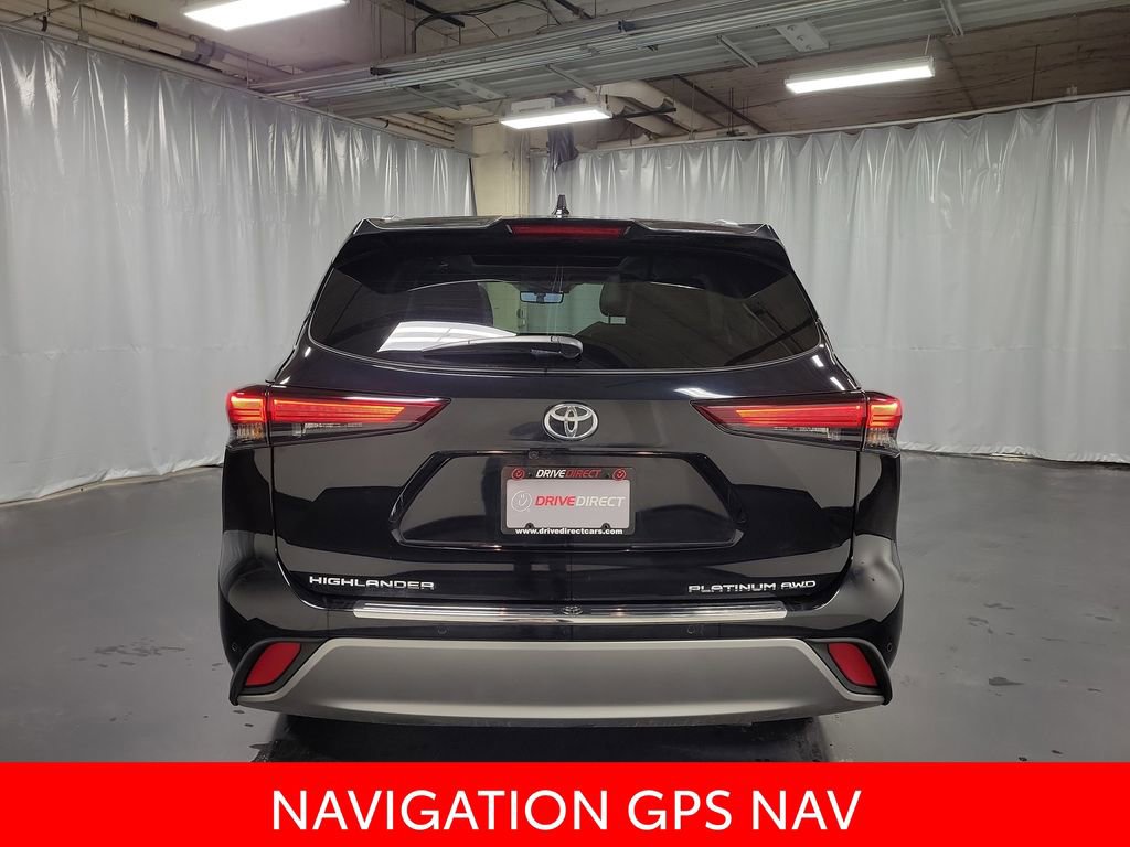Used 2025 Toyota Highlander Platinum image 7