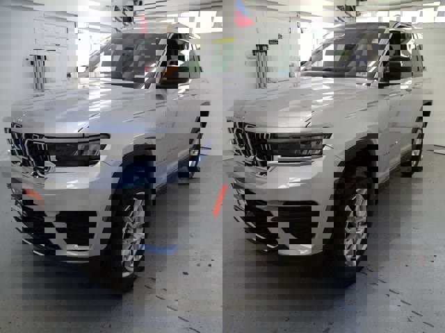 Certified 2023 Jeep Grand Cherokee Laredo X image 16