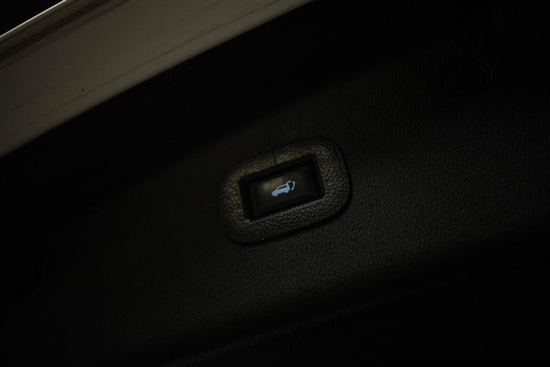 Used 2024 INFINITI QX80 Luxe image 8