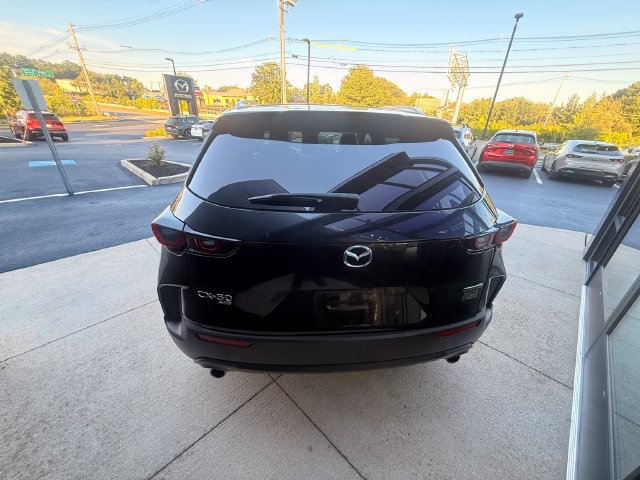 Used 2024 MAZDA CX-50 AWD 2.5 S w/ Weather Package image 11