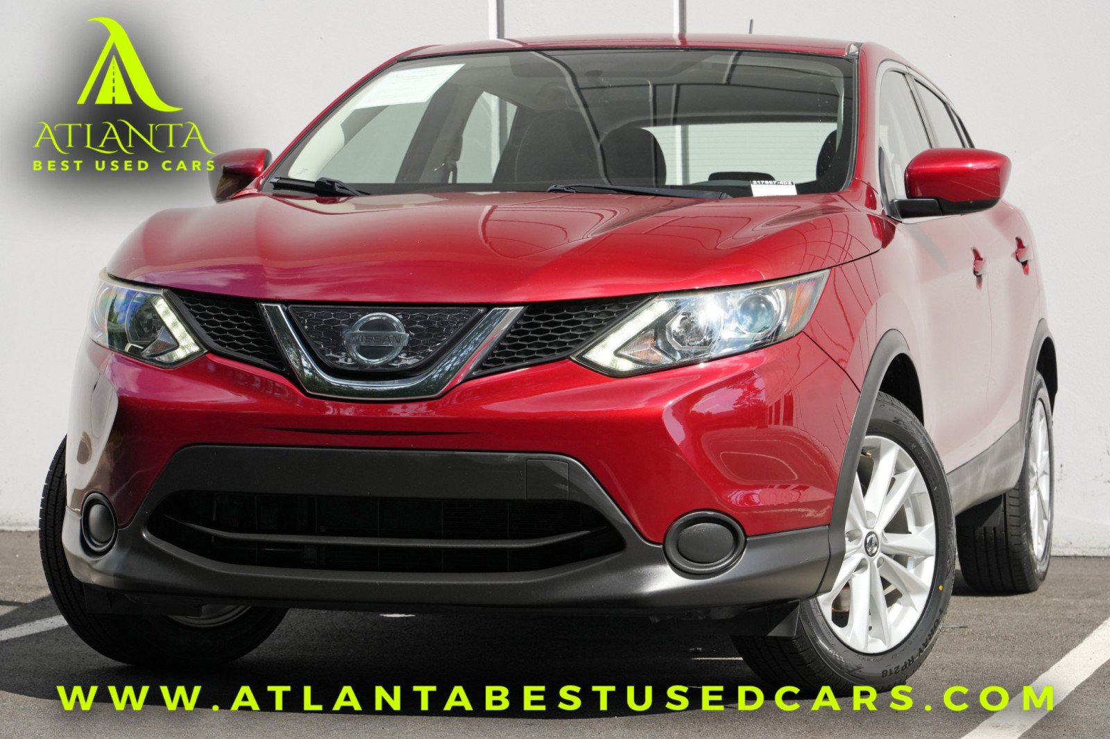 Used 2019 Nissan Rogue Sport S w/ Appearance Package FWD image 1