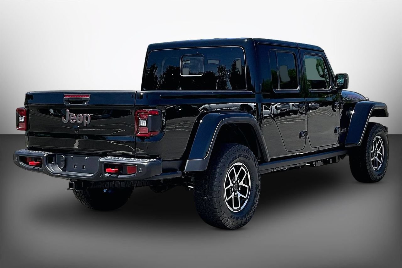 New 2026 Jeep Gladiator Rubicon AWD/4WD image 8