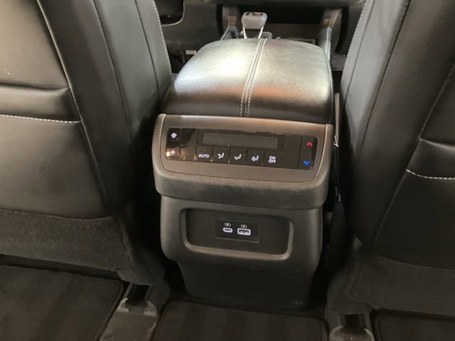 Used 2022 Nissan Pathfinder SL w/ SL Black Package image 22