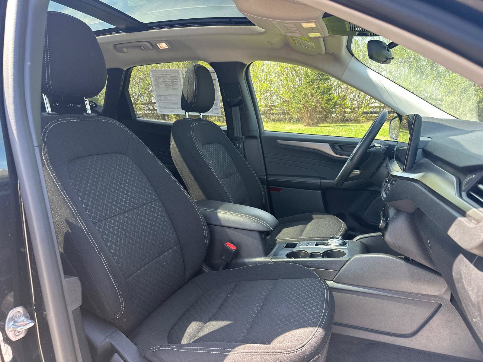 Used 2023 Ford Escape Active w/ Tech Pack #1 AWD/4WD image 23