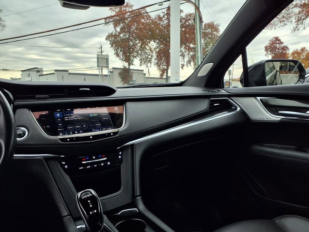 Certified 2021 Cadillac XT5 Premium Luxury image 23