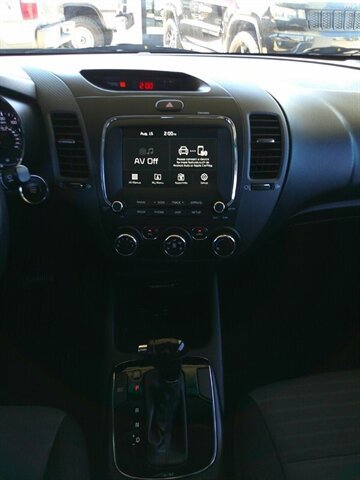 Used 2018 Kia Forte S w/ S Technology Plus Package image 34