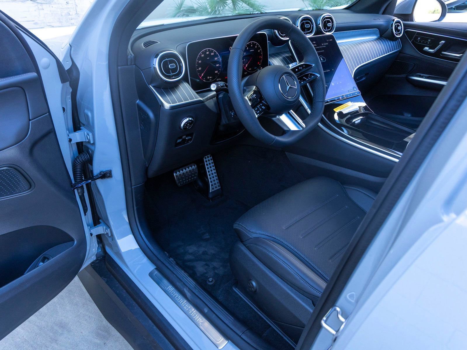 New 2026 Mercedes-Benz GLC 300 image 15