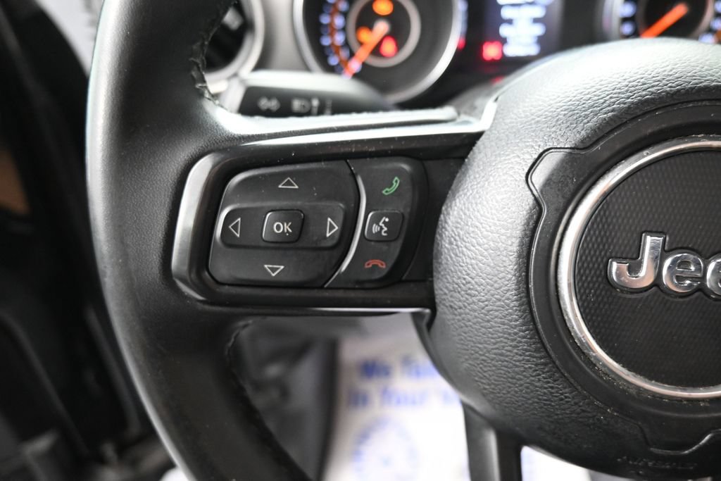 Used 2023 Jeep Gladiator Sport AWD/4WD image 32