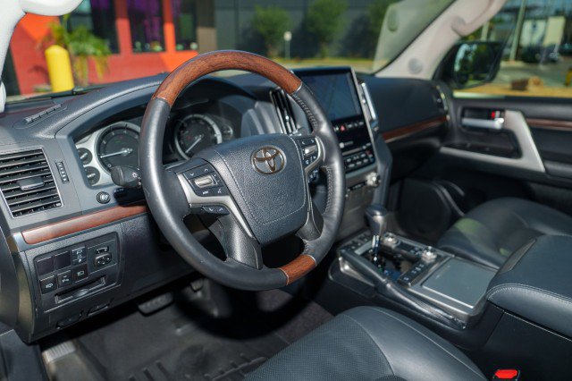 Used 2020 Toyota Land Cruiser AWD/4WD image 12