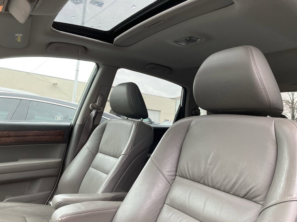 Used 2011 Honda CR-V EX-L image 16