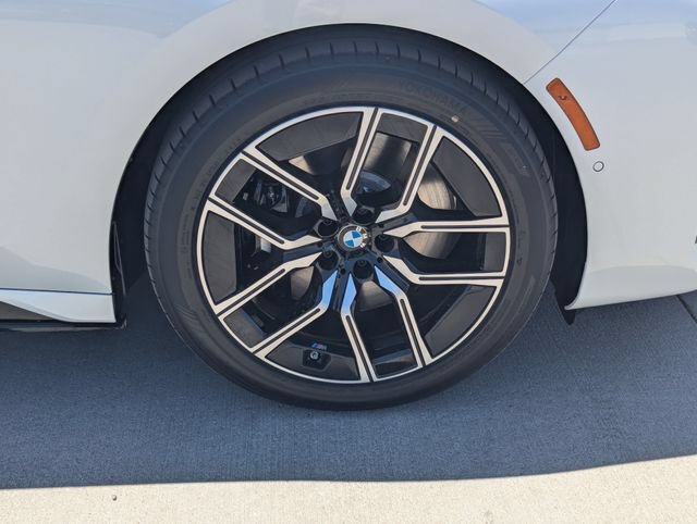 New 2026 BMW i7 eDrive50 w/ Executive Package RWD image 11