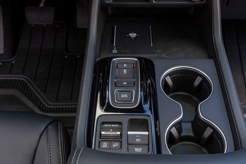 New 2025 Honda Pilot Touring image 26