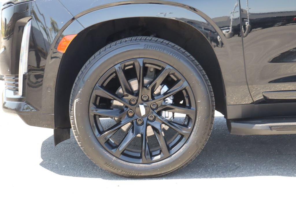 Used 2021 Cadillac Escalade Sport RWD image 13