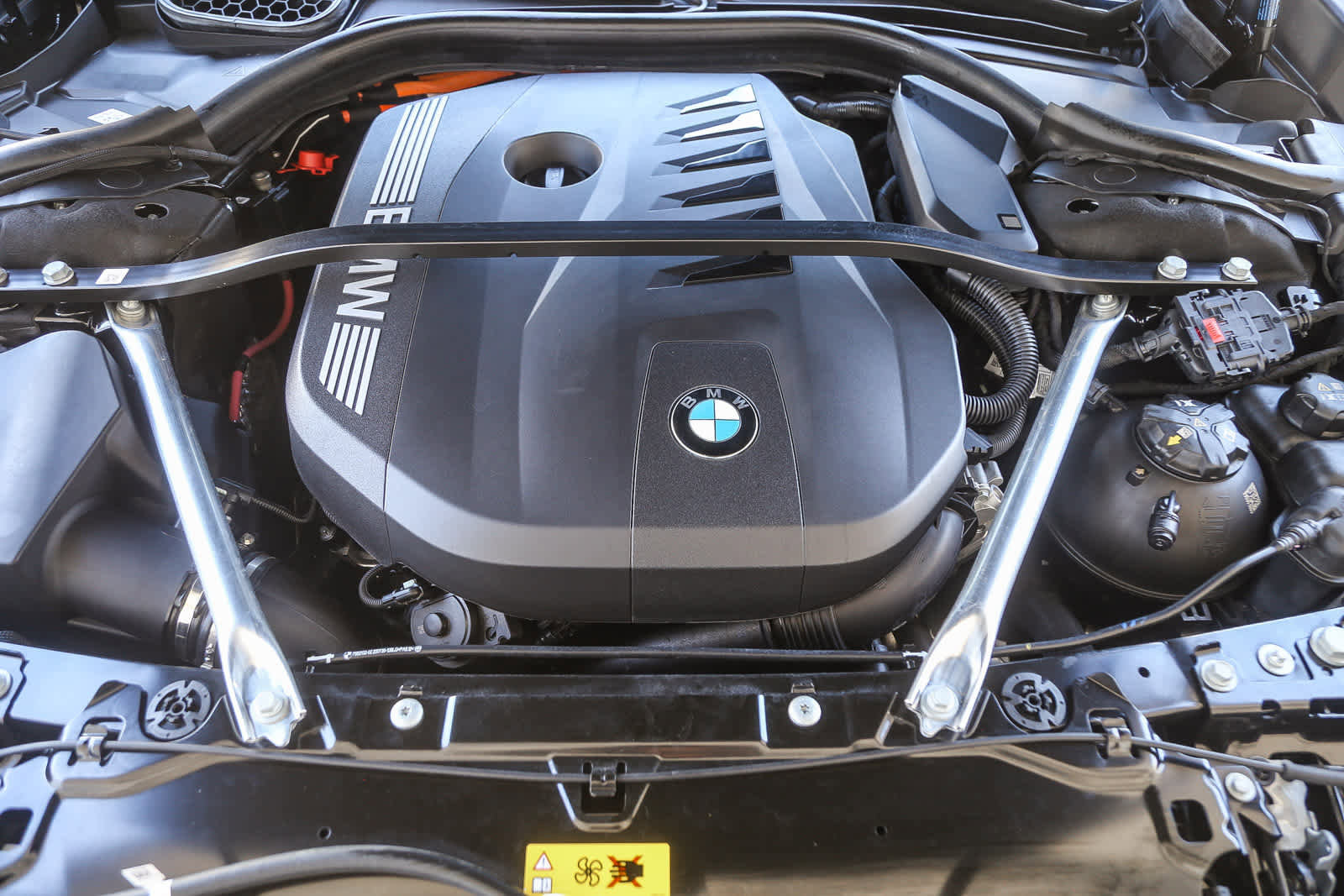 Used 2026 BMW 750e xDrive 750e xDrive w/ Premium Package image 23