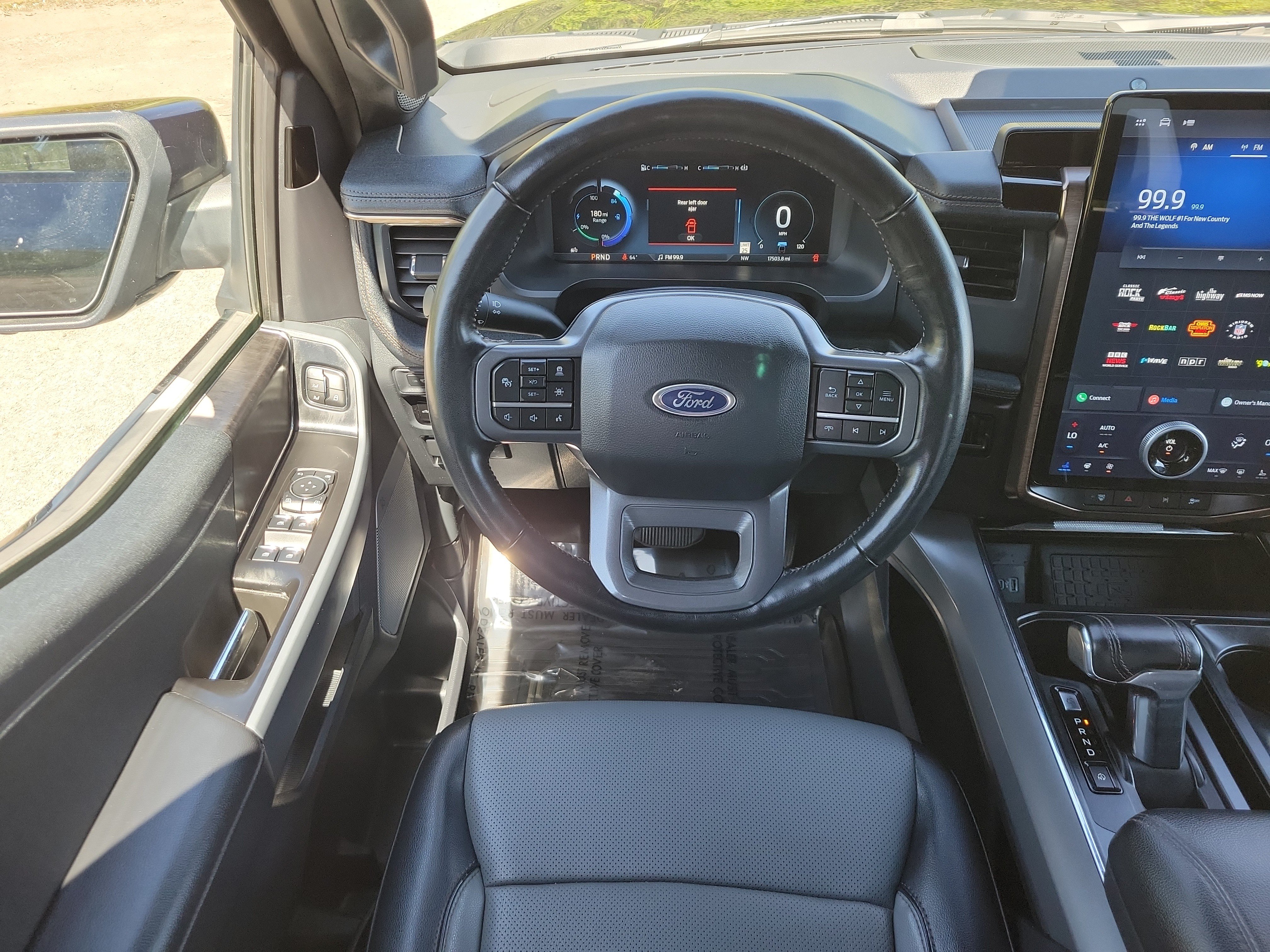 Used 2023 Ford F150 Lightning Lariat AWD/4WD image 19