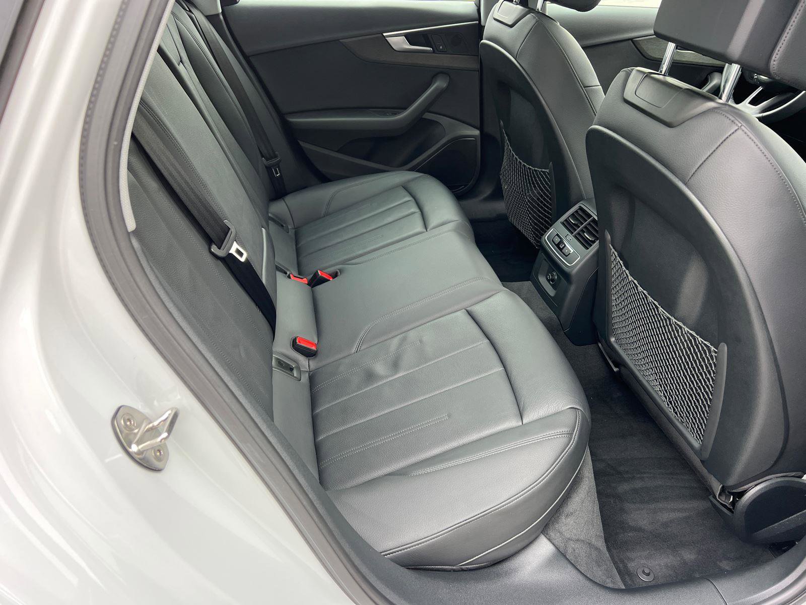 Used 2019 Audi A4 2.0T Premium image 15