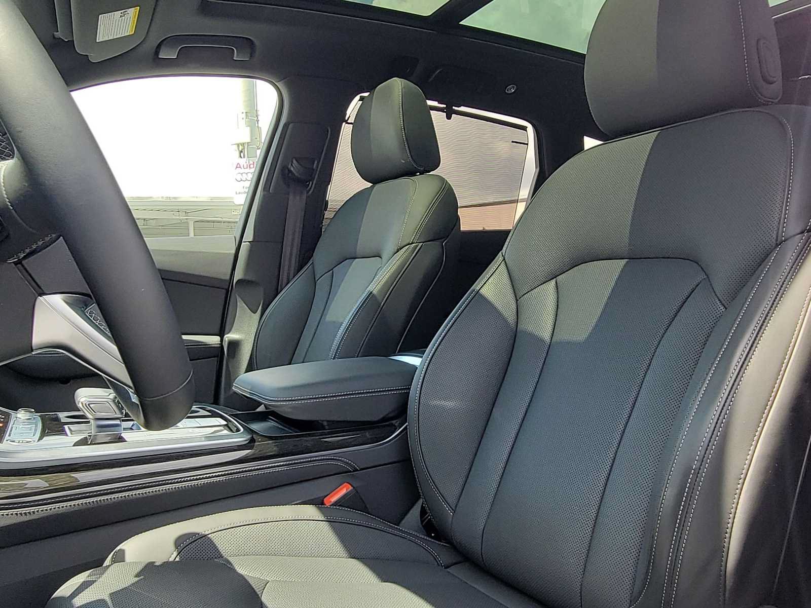 Certified 2026 Audi Q7 3.0T Prestige AWD/4WD image 15