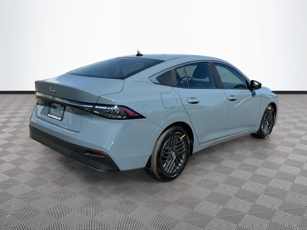 New 2027 Nissan Sentra SV FWD image 7