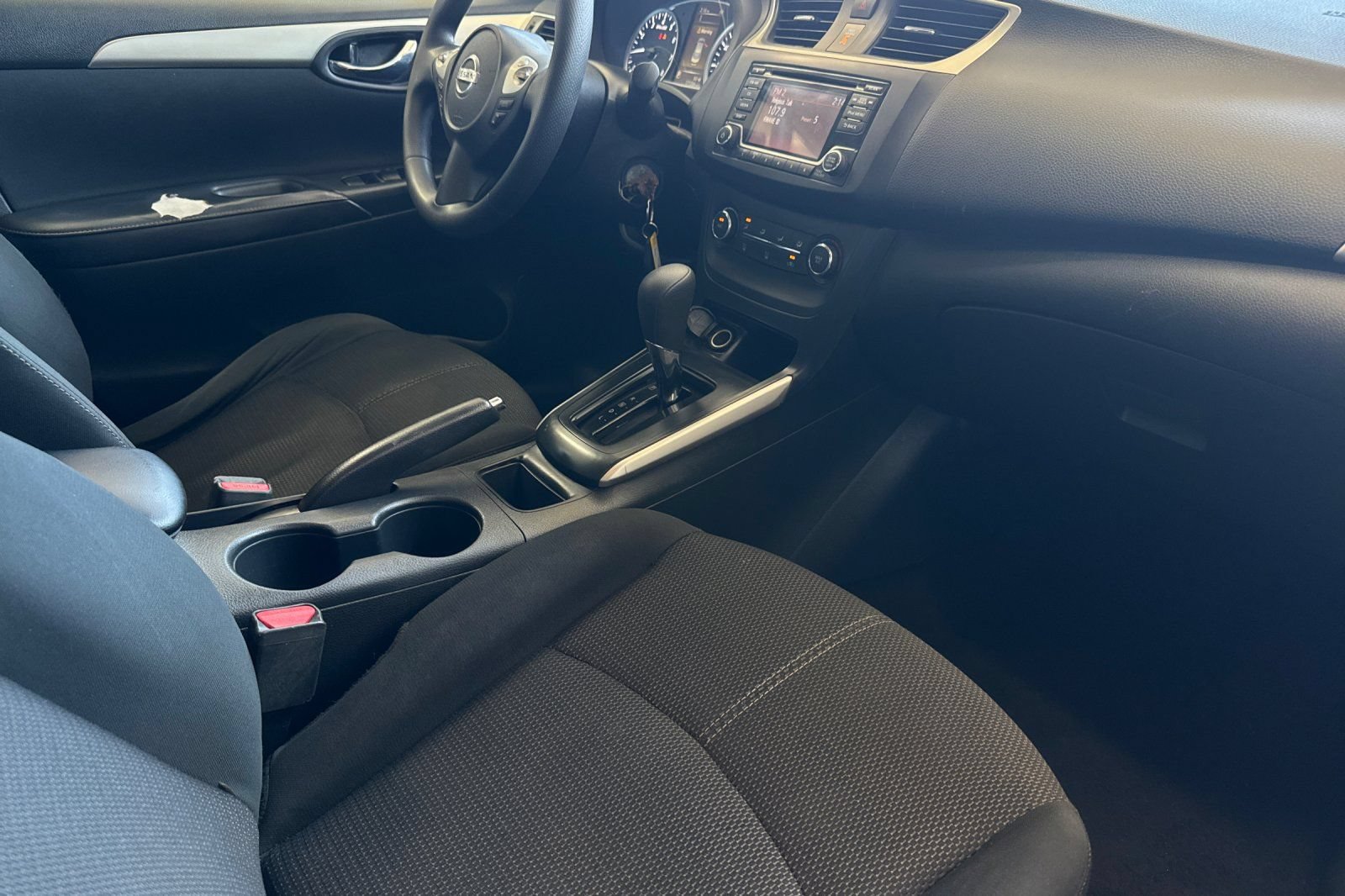 Used 2018 Nissan Sentra S FWD image 15