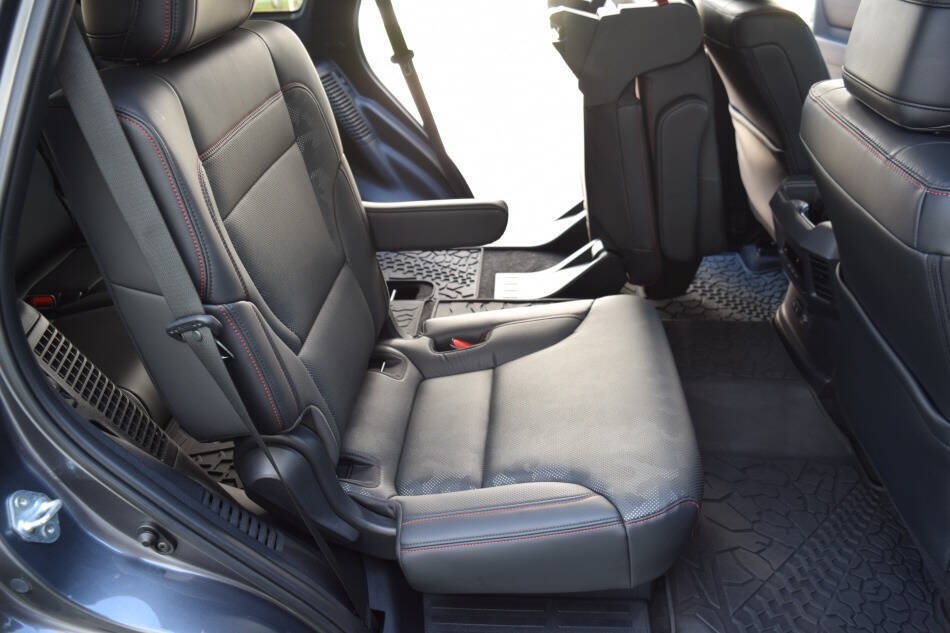 Used 2025 Toyota Sequoia TRD Pro AWD/4WD image 46