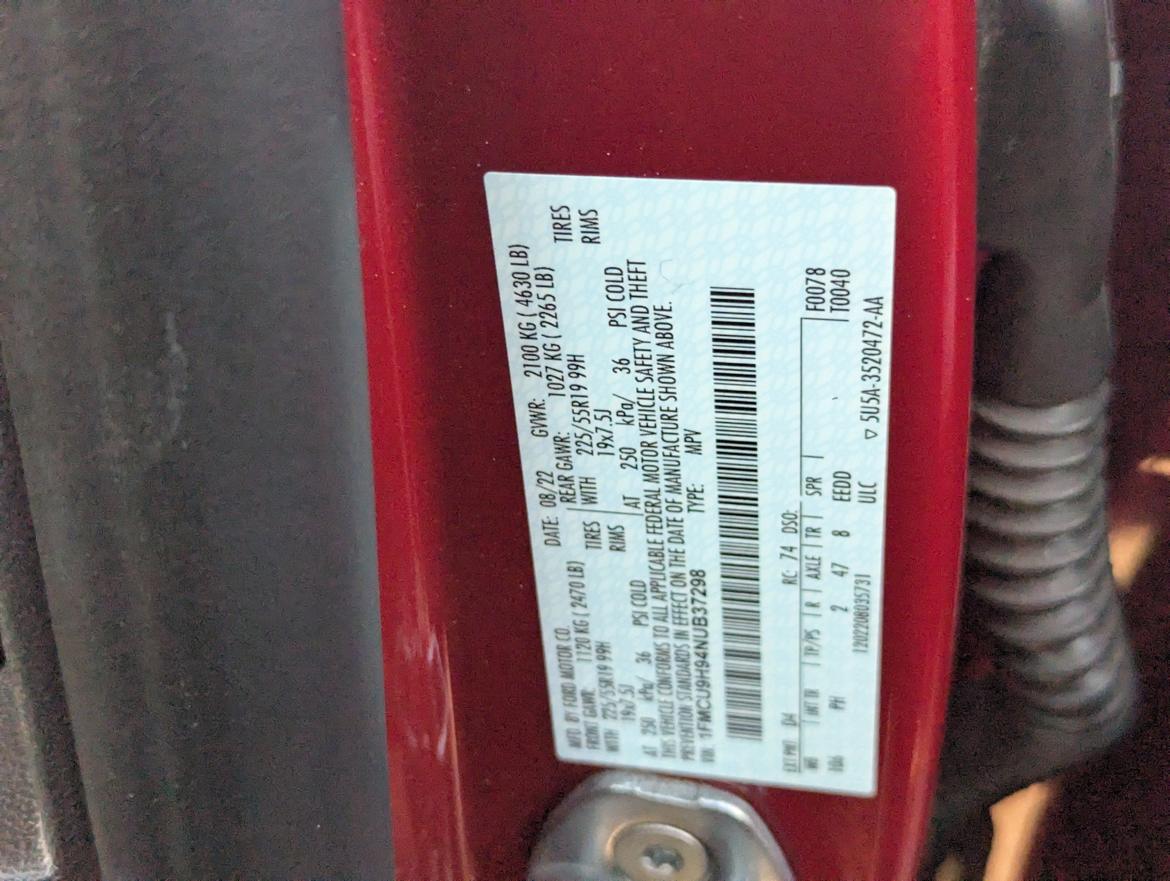 Used 2022 Ford Escape SEL w/ SEL Stealth AWD Package image 32