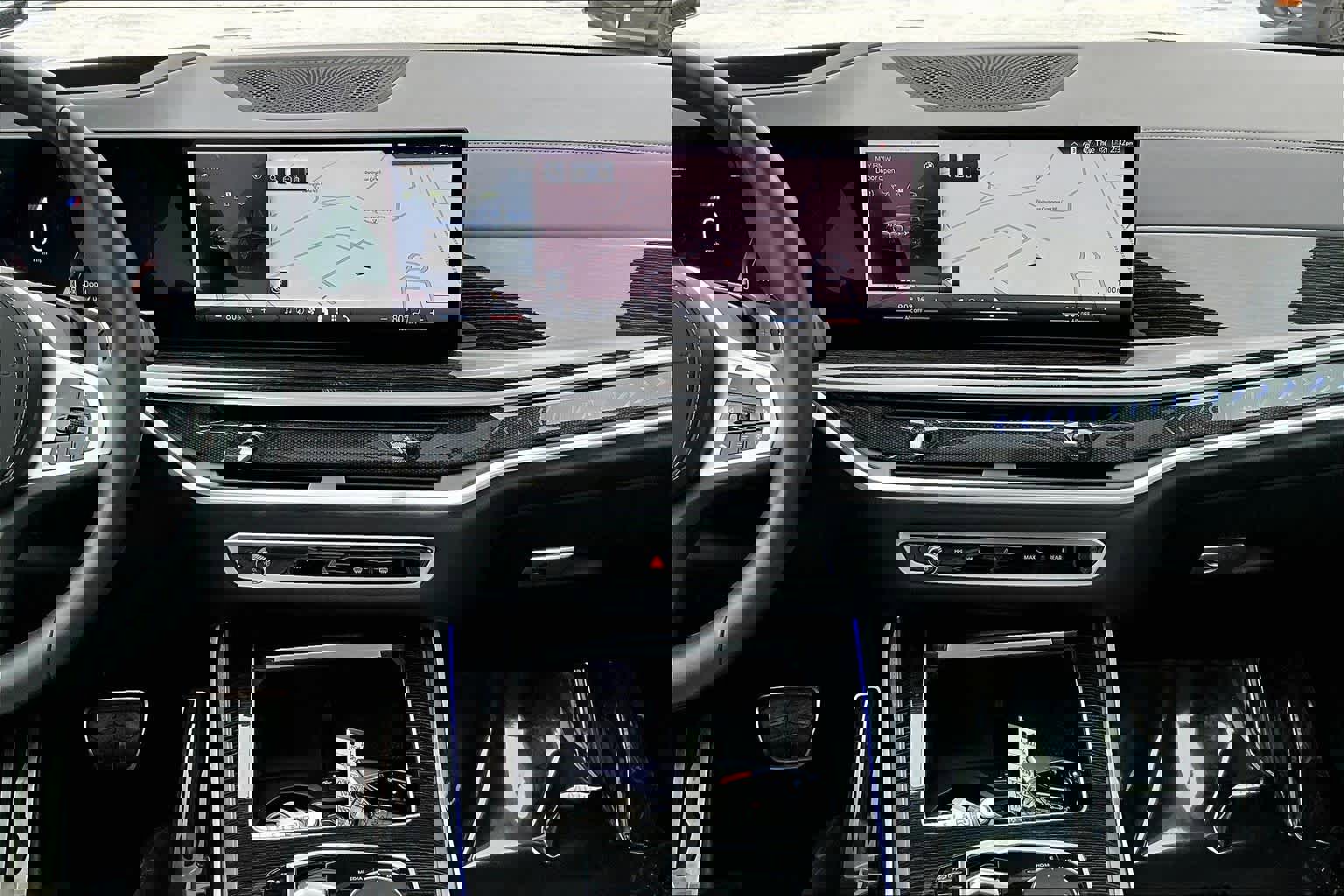 Used 2024 BMW X5 xDrive40i w/ M Sport Package image 6