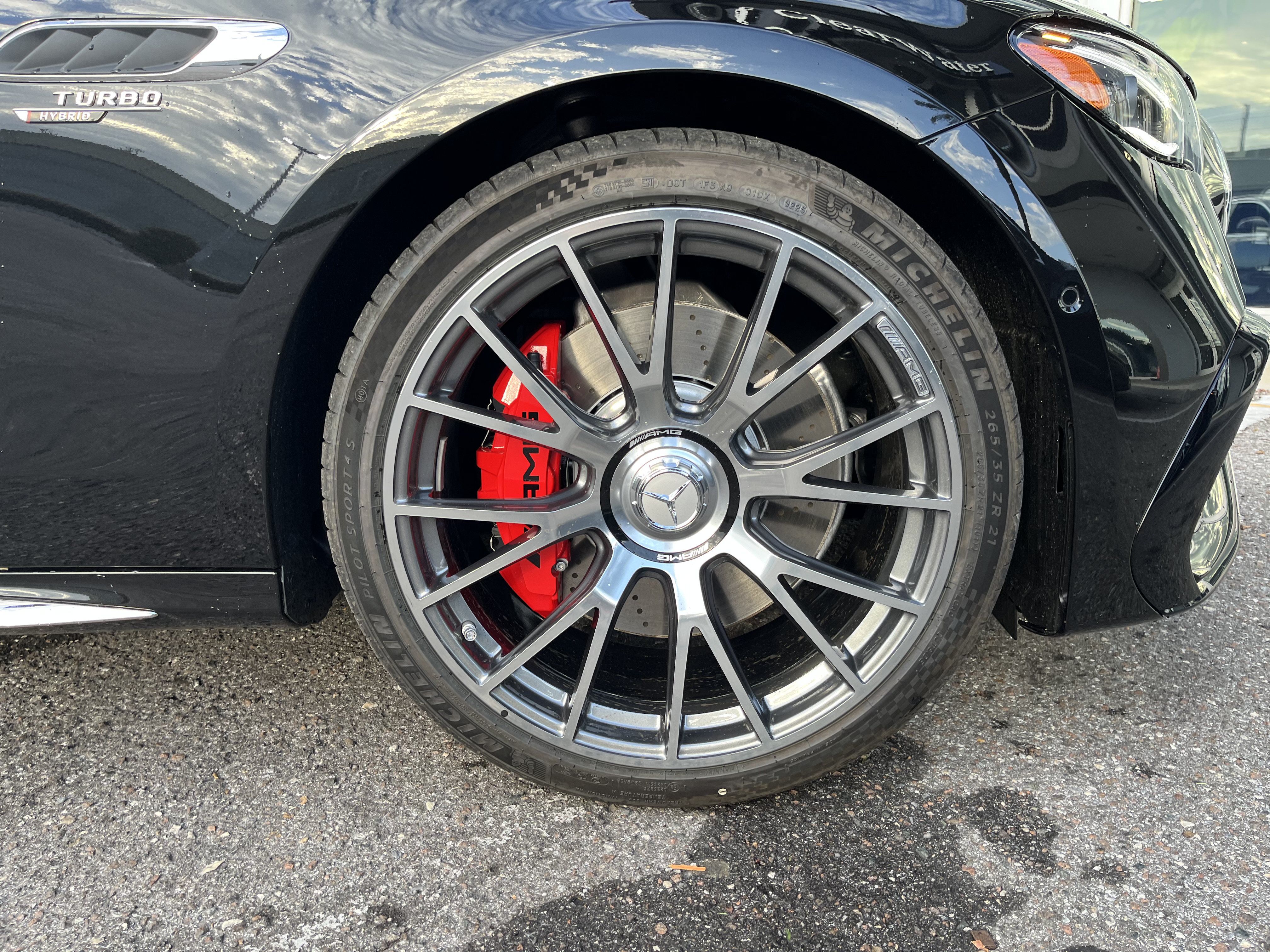 New 2026 Mercedes-Benz E 53 AMG e 4MATIC Sedan image 11