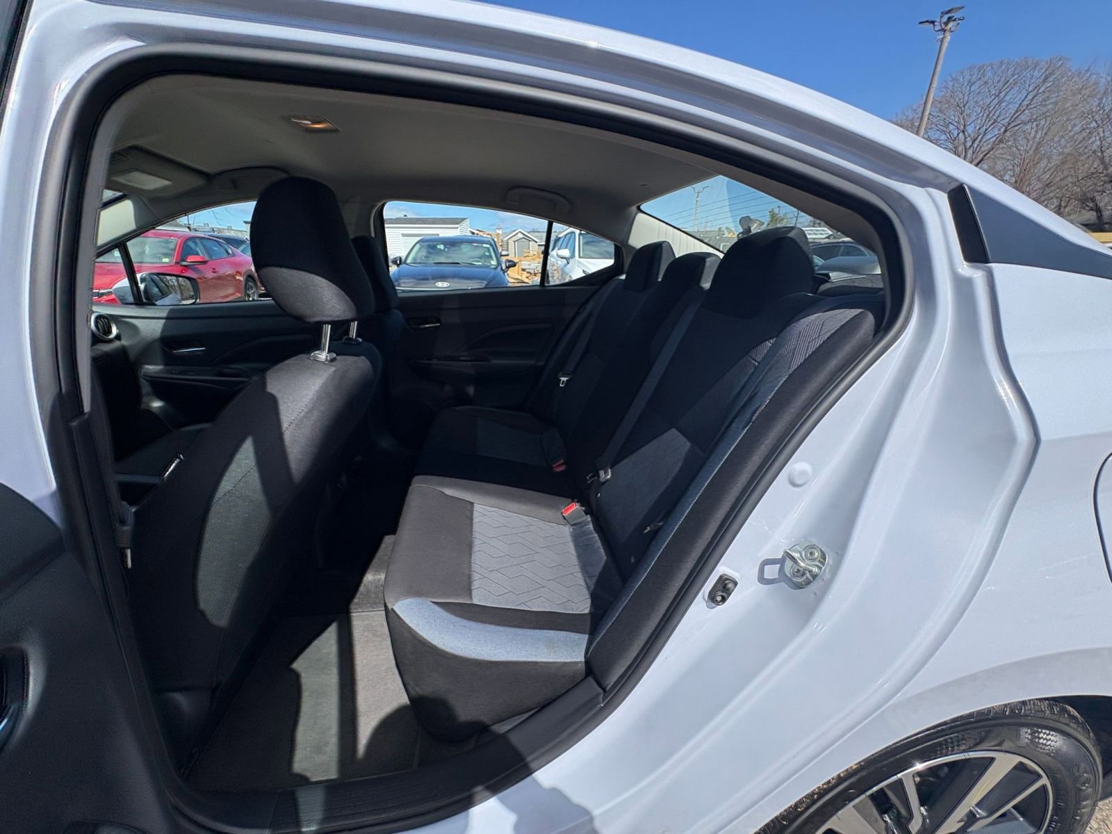 Used 2025 Nissan Versa SV FWD image 21