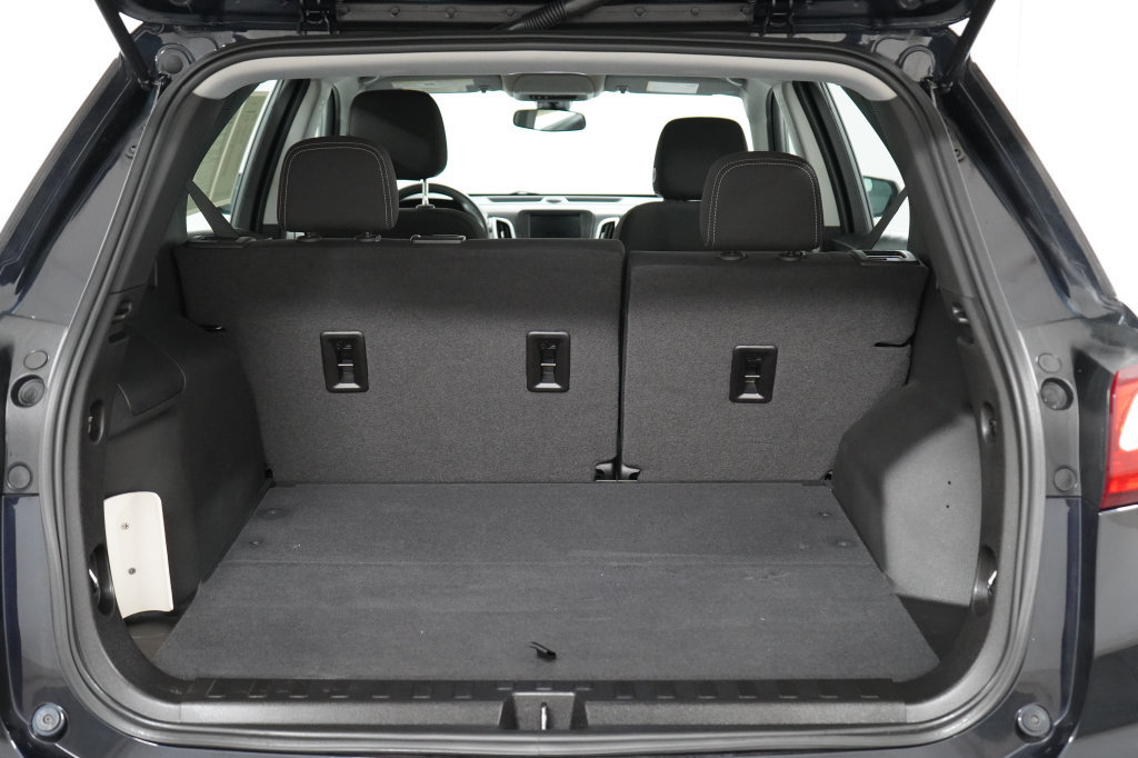 Used 2021 Chevrolet Equinox LS FWD image 31