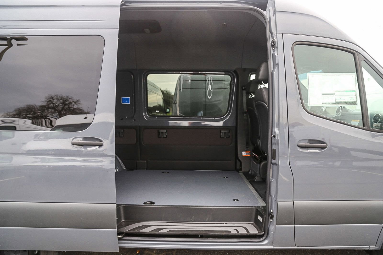 New 2024 Mercedes-Benz Sprinter 144 Cargo image 13