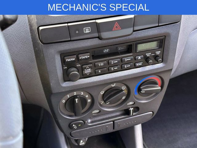 Used 2003 Hyundai Accent GL FWD image 21