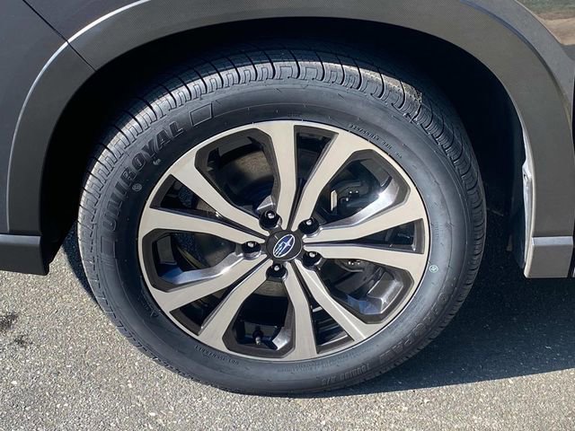 Used 2023 Subaru Forester Limited AWD/4WD image 6