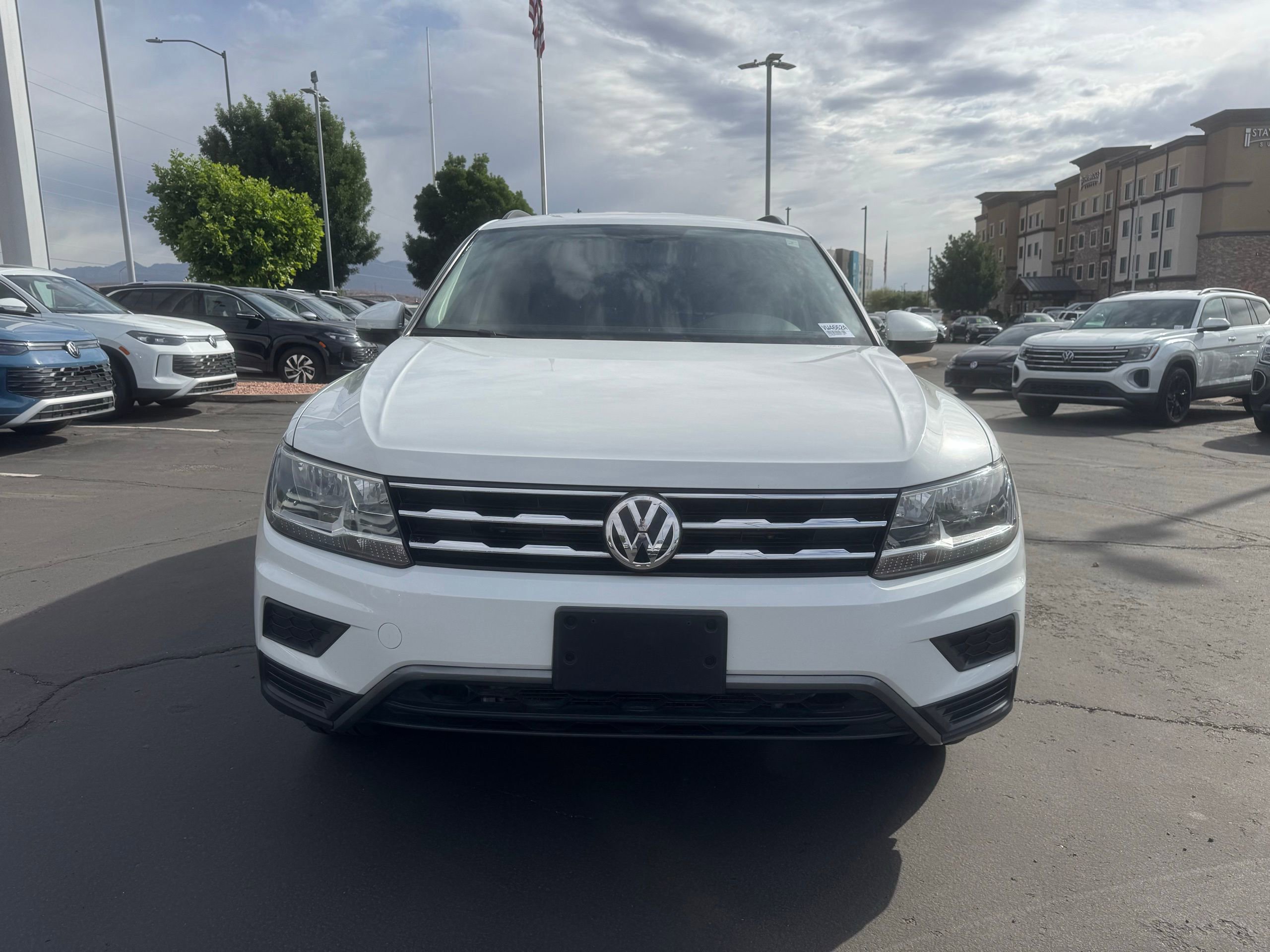 Used 2021 Volkswagen Tiguan SE AWD/4WD image 9
