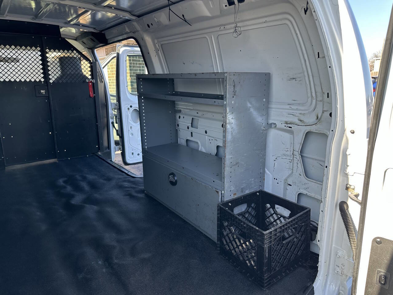 Used 2010 Ford E-150 and Econoline 150 image 23