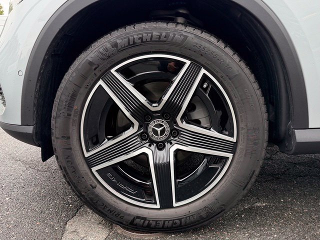 Used 2026 Mercedes-Benz GLC 300 4MATIC image 10