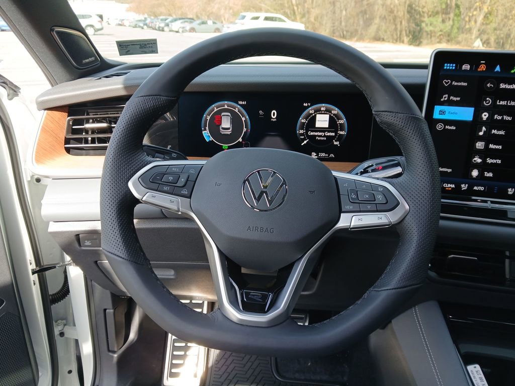 New 2026 Volkswagen Tiguan SEL R-Line image 14