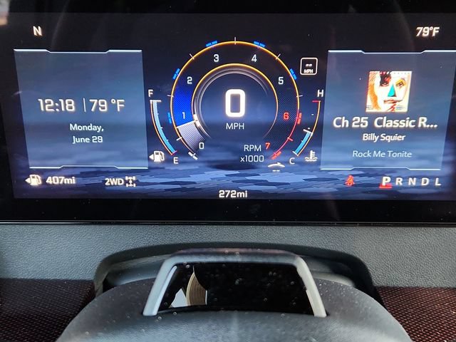 New 2026 Chevrolet Traverse Z71 w/ Enhanced Driving Package AWD/4WD image 25