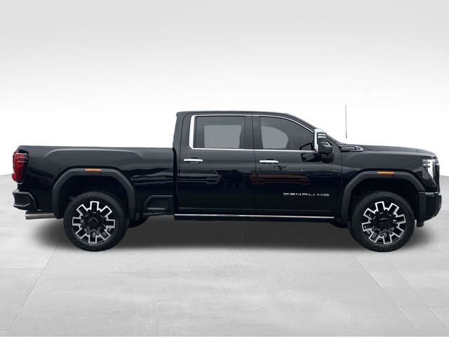 Used 2025 GMC Sierra 2500 Denali Ultimate image 8