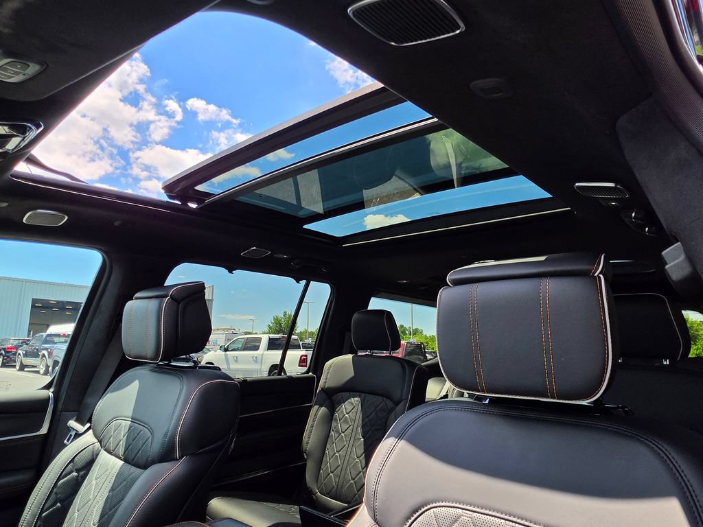 New 2026 Jeep Grand Wagoneer Summit AWD/4WD image 30